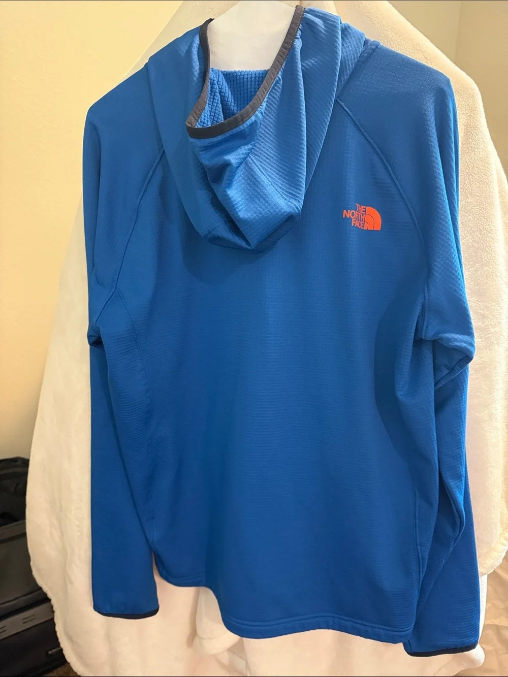 The North Face Men’s Borod Hooded Fleece Jacket